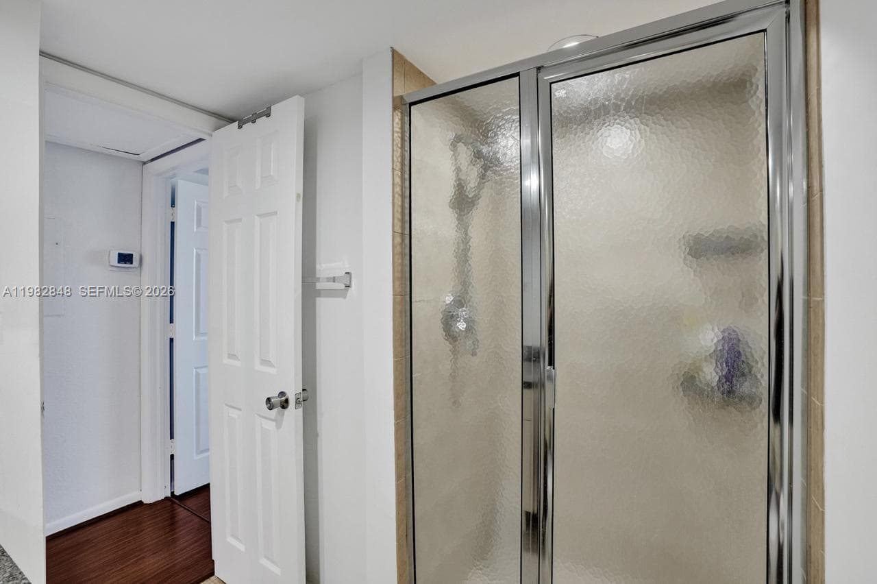 5600 Collins Ave # 5R, Miami Beach FL 33140 — 31