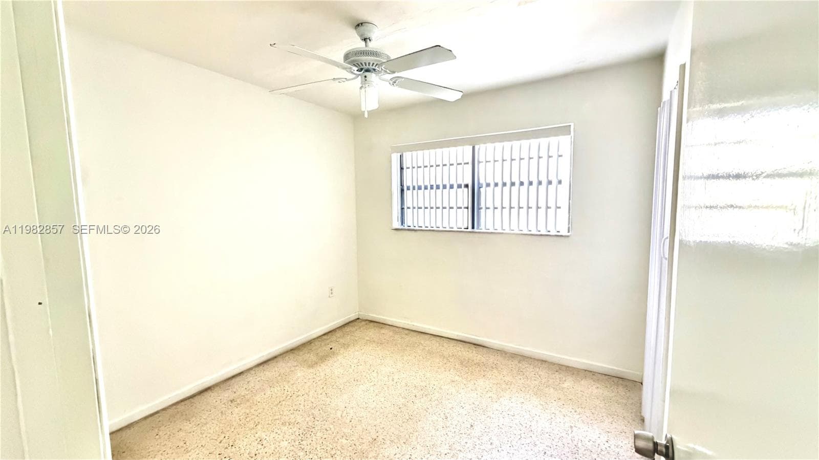 250 E 60th St, Hialeah FL 33013 — 13