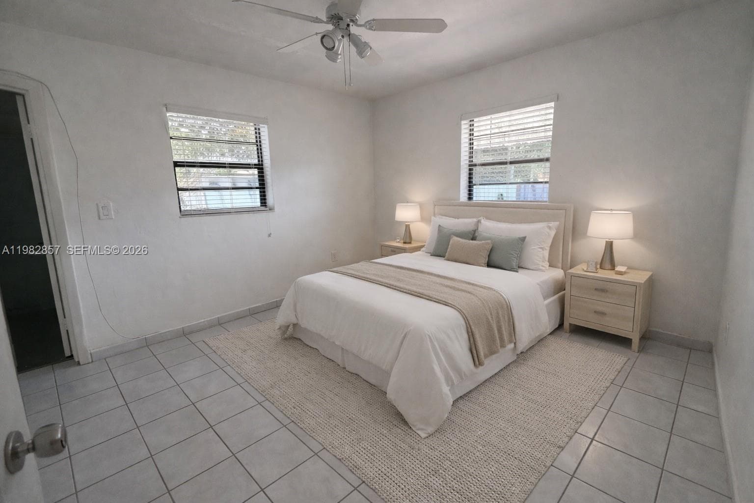 250 E 60th St, Hialeah FL 33013 — 19