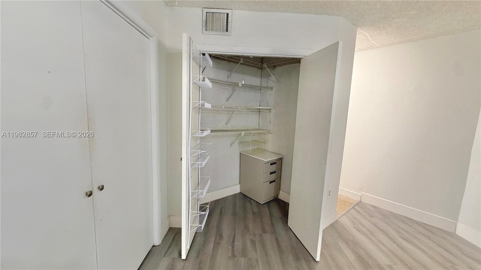 250 E 60th St, Hialeah FL 33013 — 25