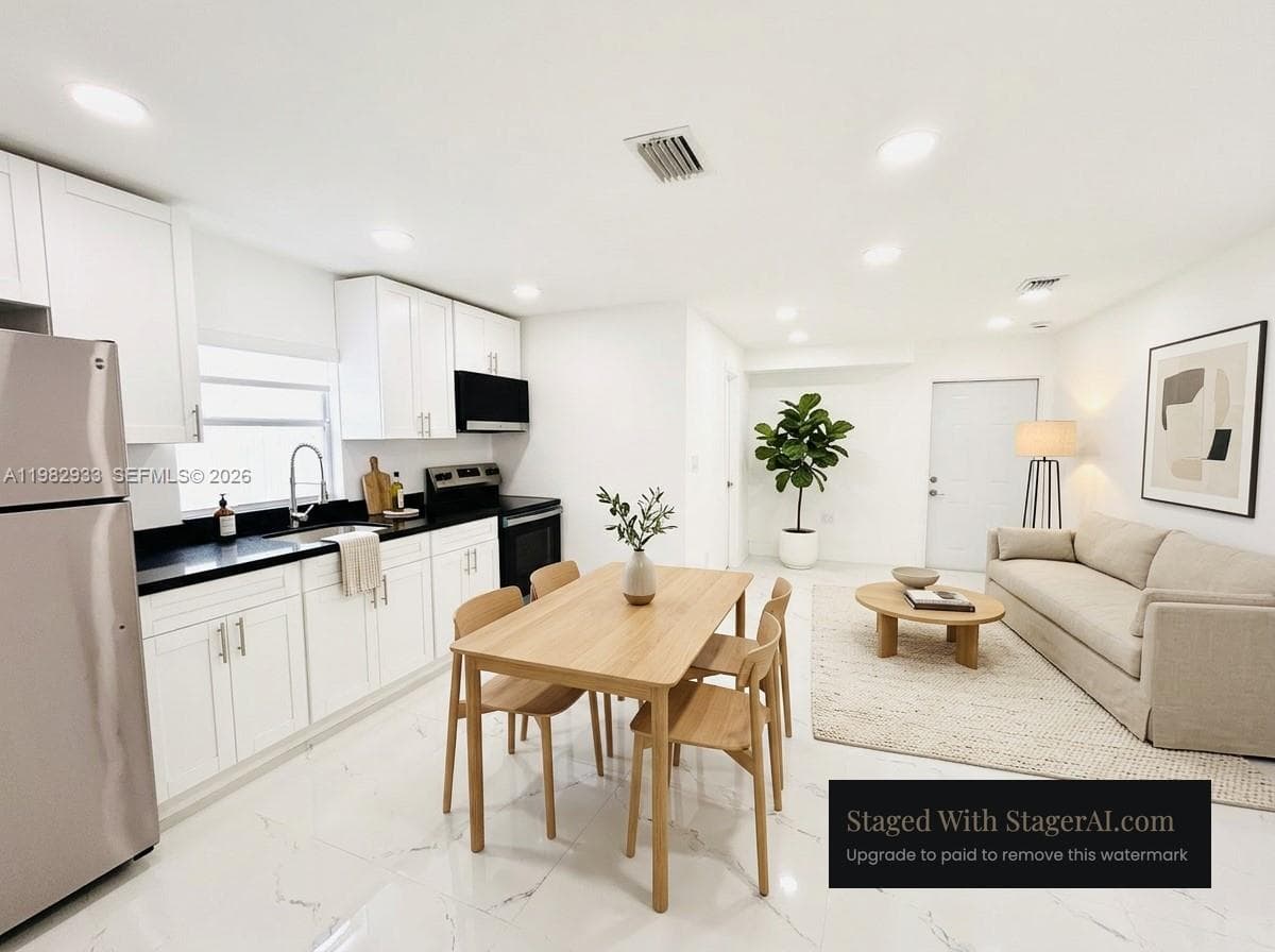 3354 NW 50th St # 3, Miami FL 33142 — 2
