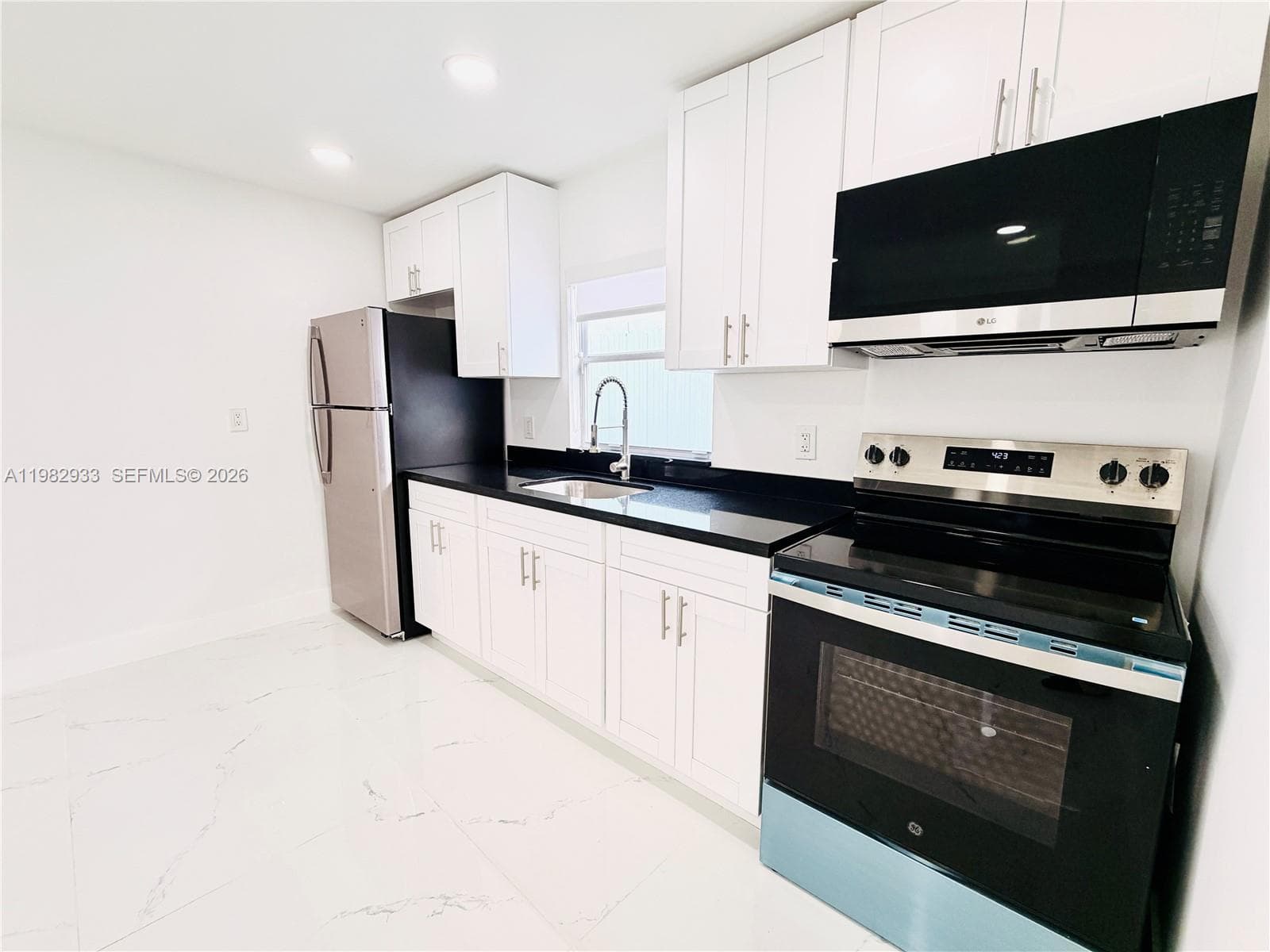3354 NW 50th St # 3, Miami FL 33142 — 6