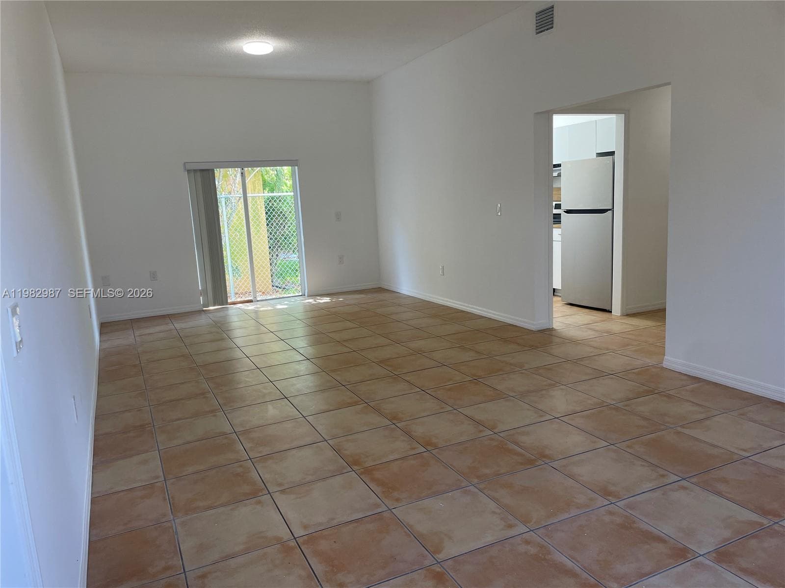 3421 SW 25th St # 01, Miami FL 33133 — 6