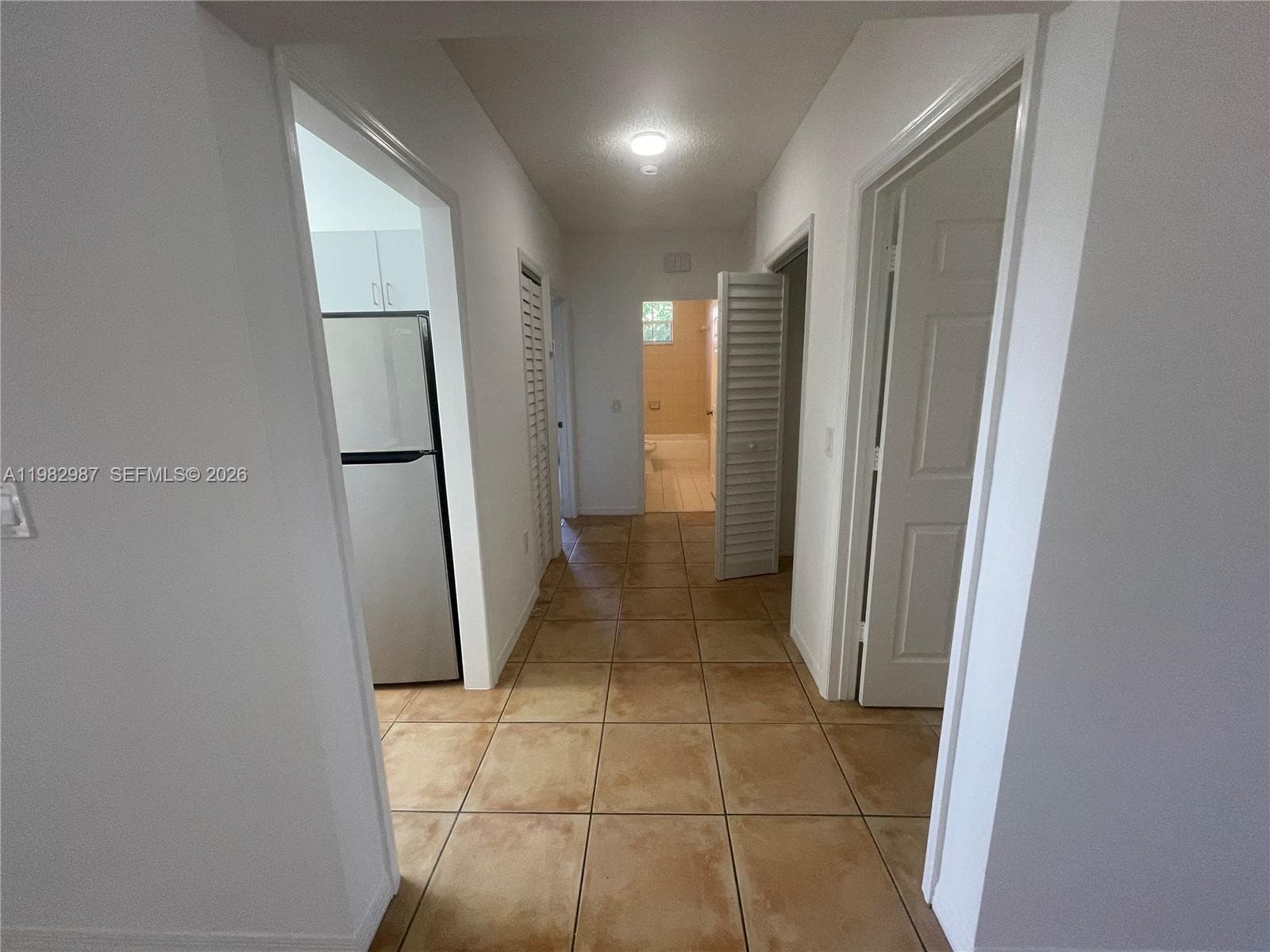 3421 SW 25th St # 01, Miami FL 33133 — 12