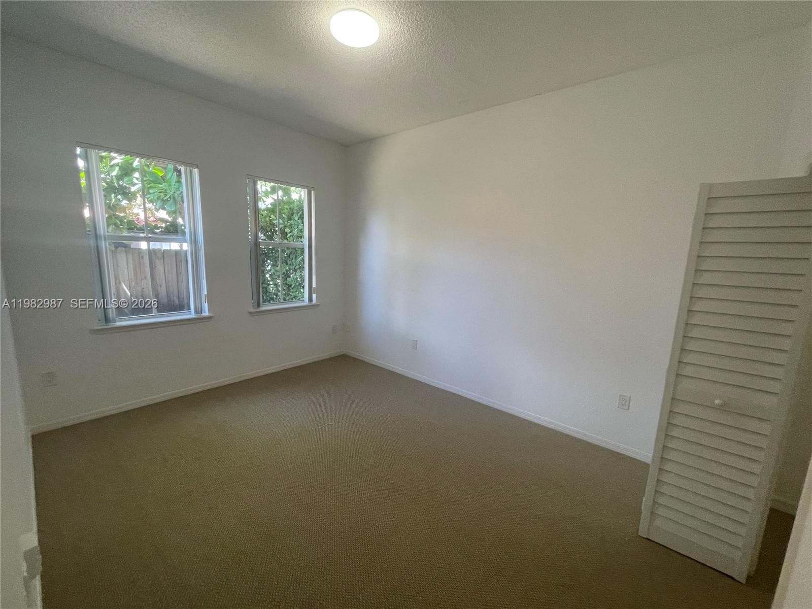 3421 SW 25th St # 01, Miami FL 33133 — 26