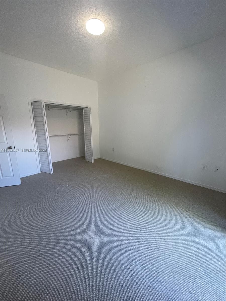 3421 SW 25th St # 01, Miami FL 33133 — 31