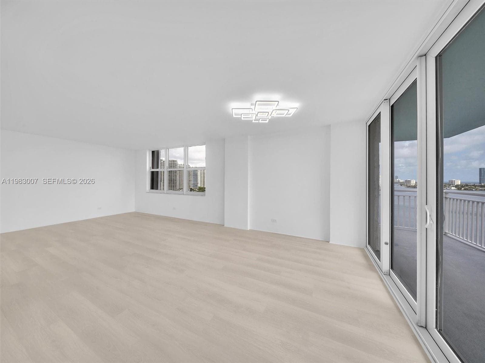 301 174th St # 1818, Sunny Isles Beach FL 33160 — 23