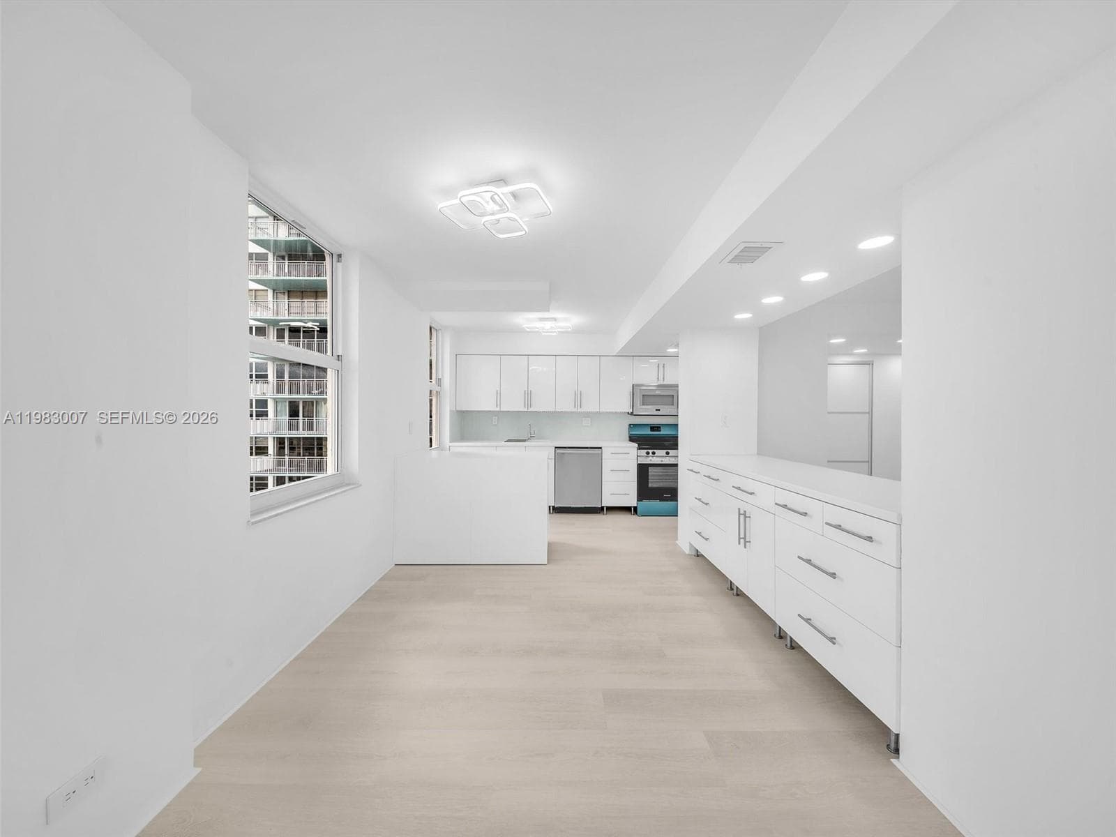 301 174th St # 1818, Sunny Isles Beach FL 33160 — 9