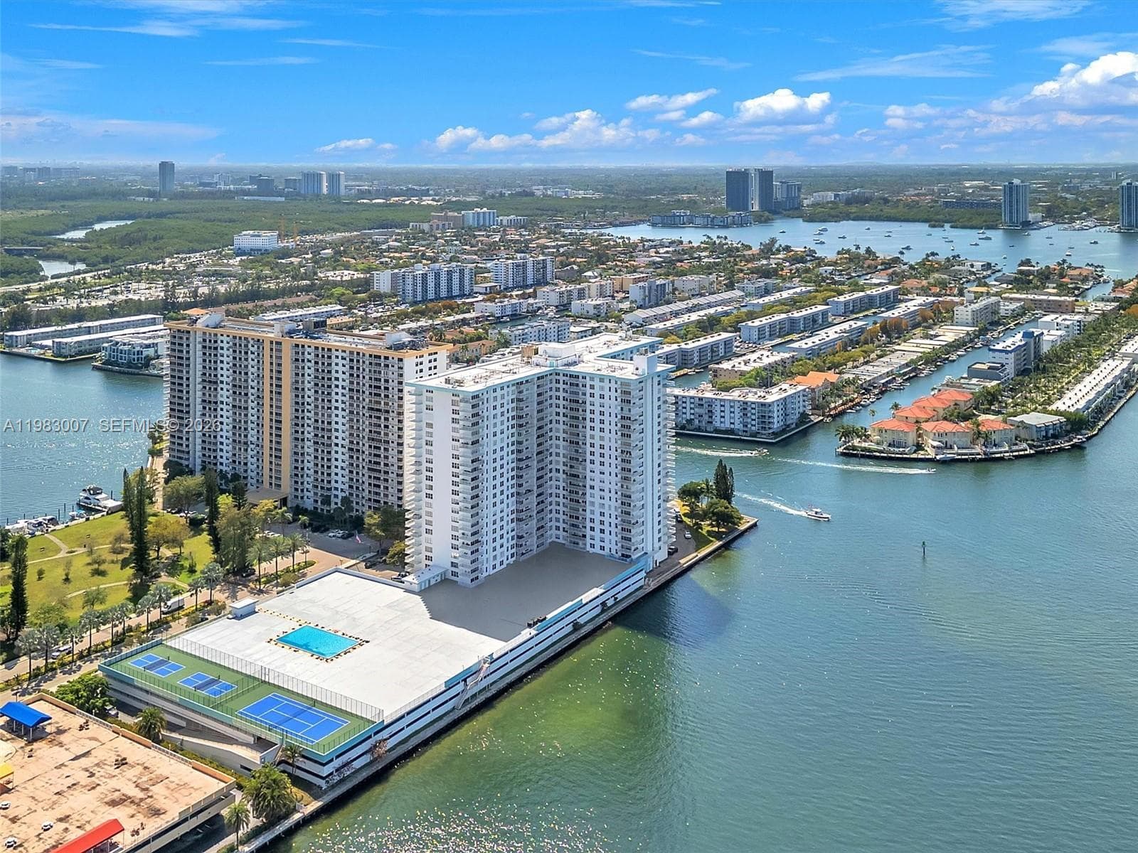 301 174th St # 1818, Sunny Isles Beach FL 33160 — 34