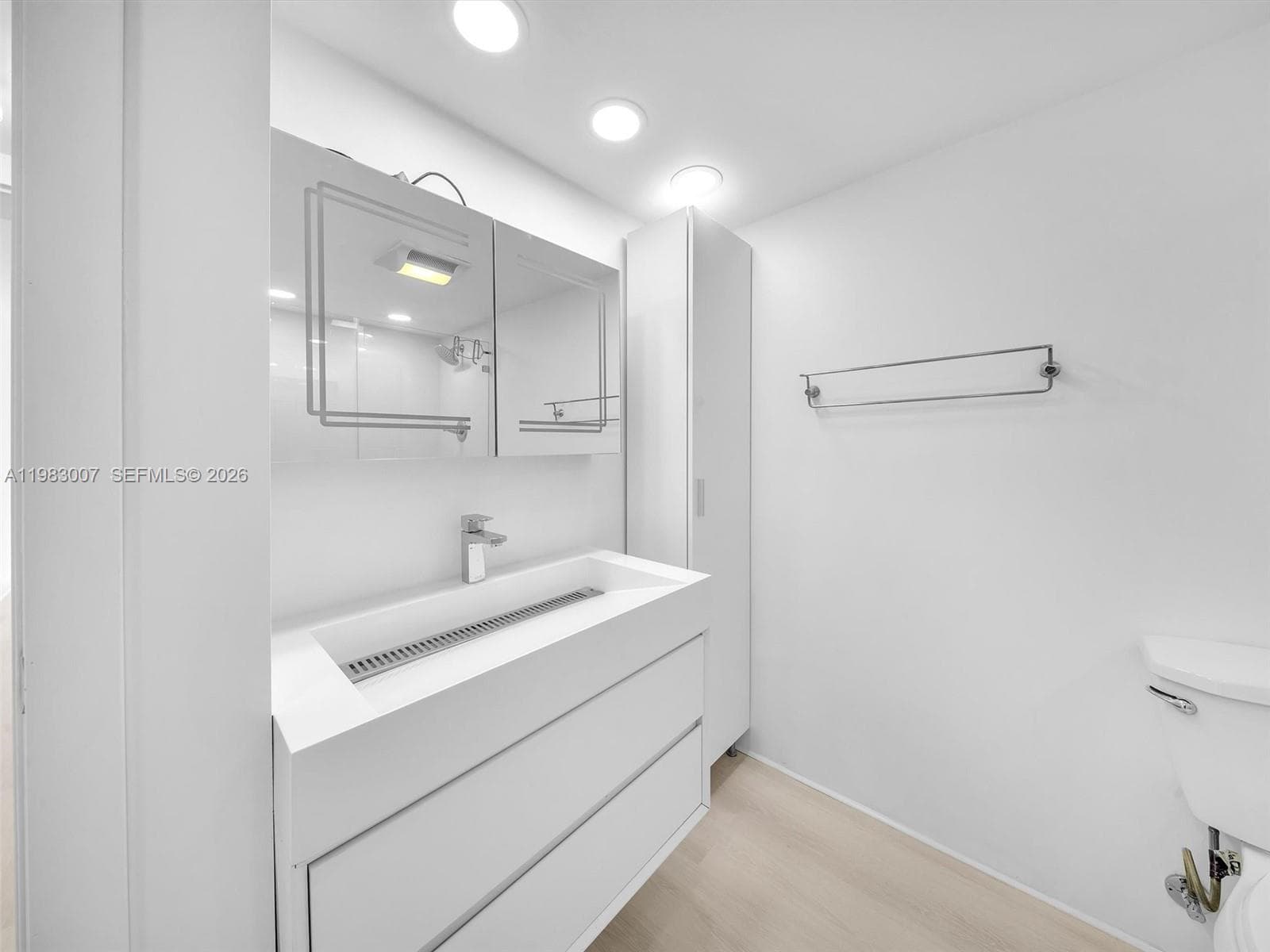 301 174th St # 1818, Sunny Isles Beach FL 33160 — 14