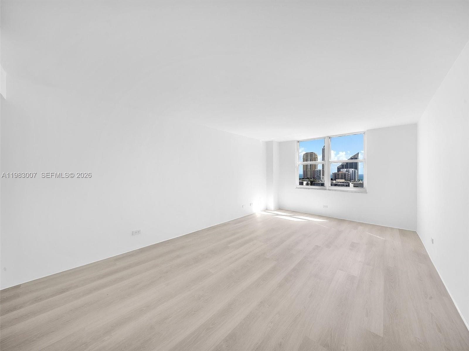 301 174th St # 1818, Sunny Isles Beach FL 33160 — 18