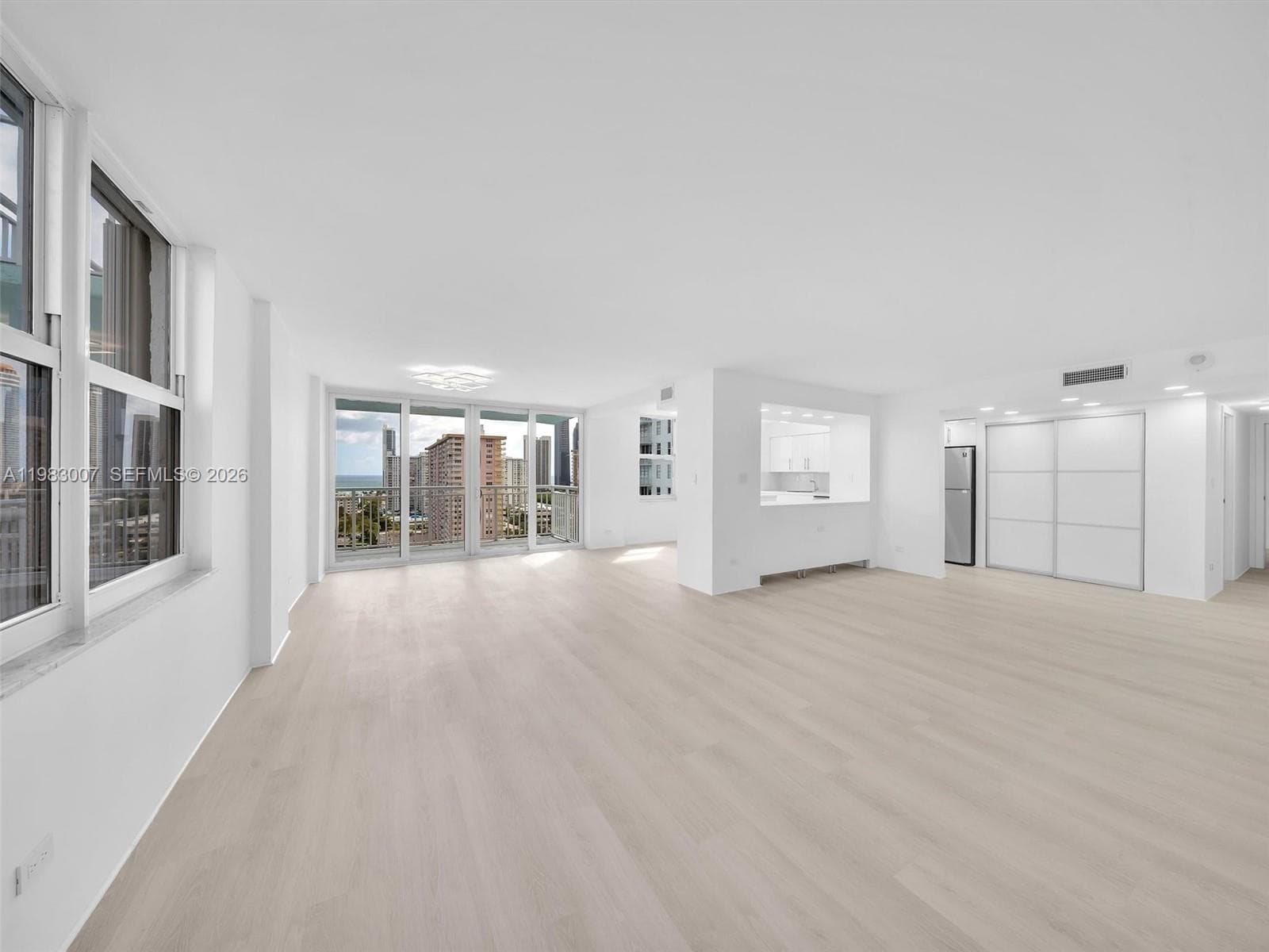 301 174th St # 1818, Sunny Isles Beach FL 33160 — 11