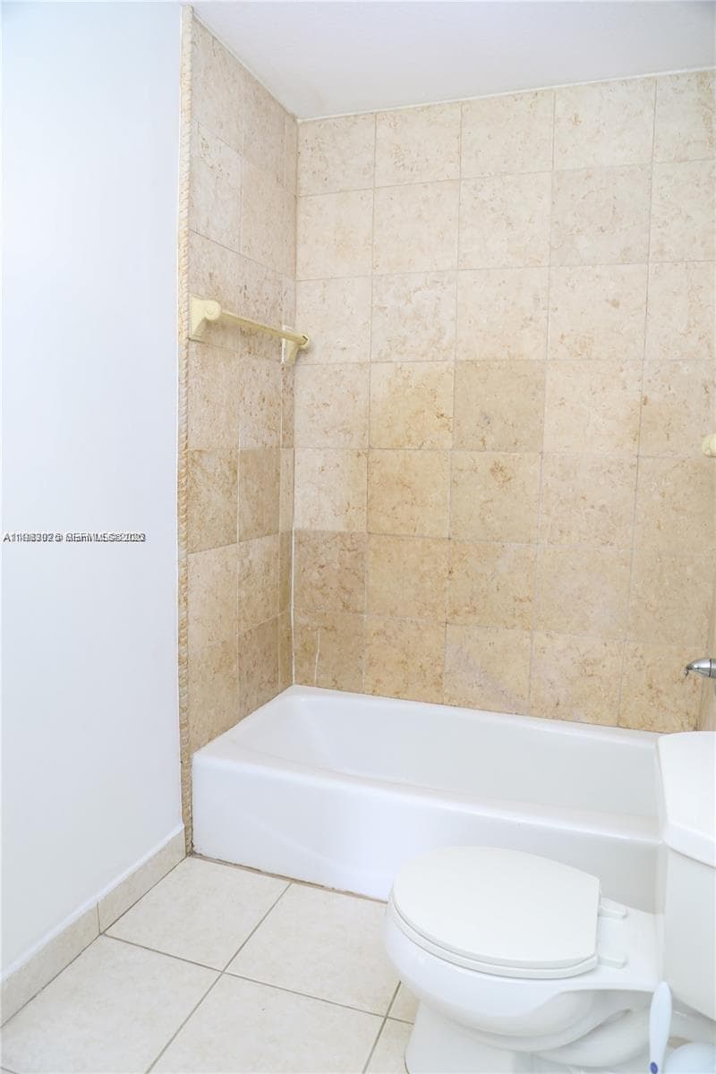 6335 SW 138th Ct # 1, Miami FL 33183 — 21