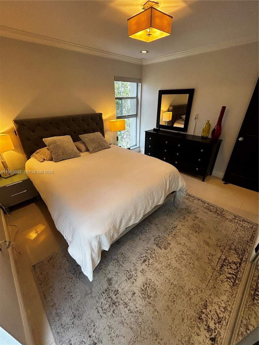 201 178th Dr # 434, Sunny Isles Beach FL 33160 — 2