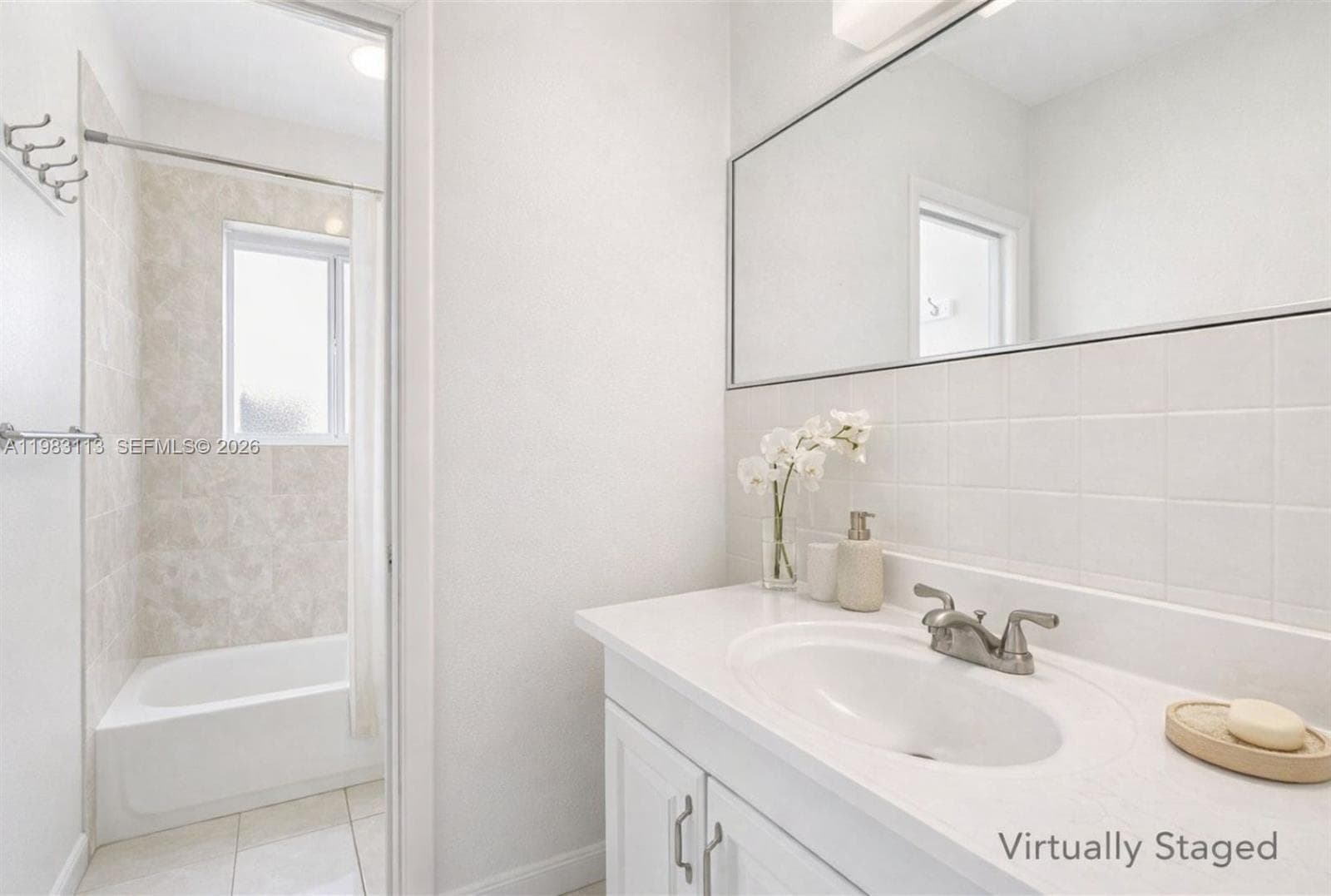 550 NE 173rd St, North Miami Beach FL 33162 — 27
