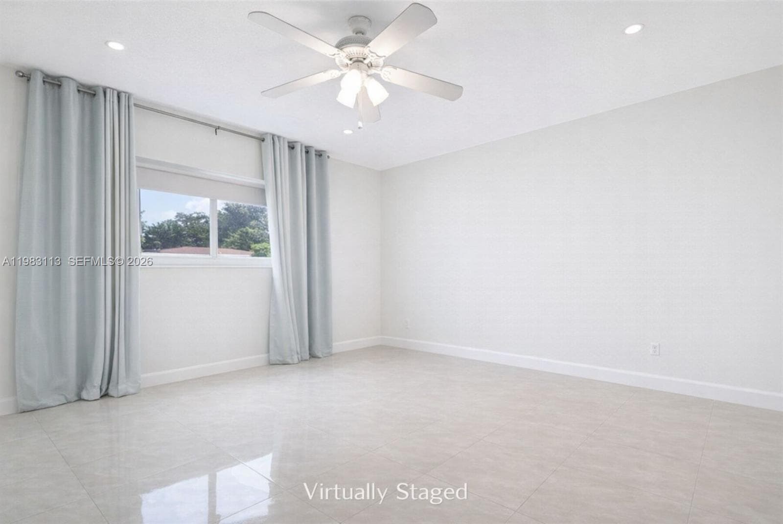 550 NE 173rd St, North Miami Beach FL 33162 — 22