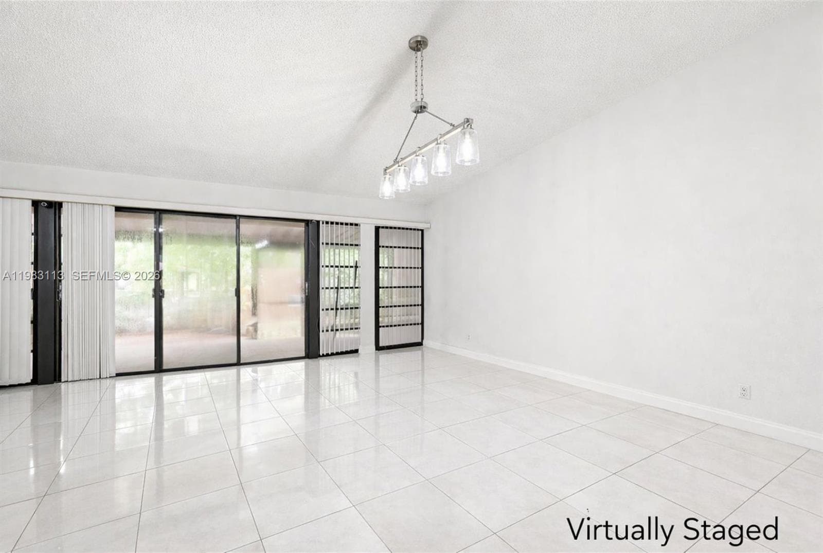 550 NE 173rd St, North Miami Beach FL 33162 — 9
