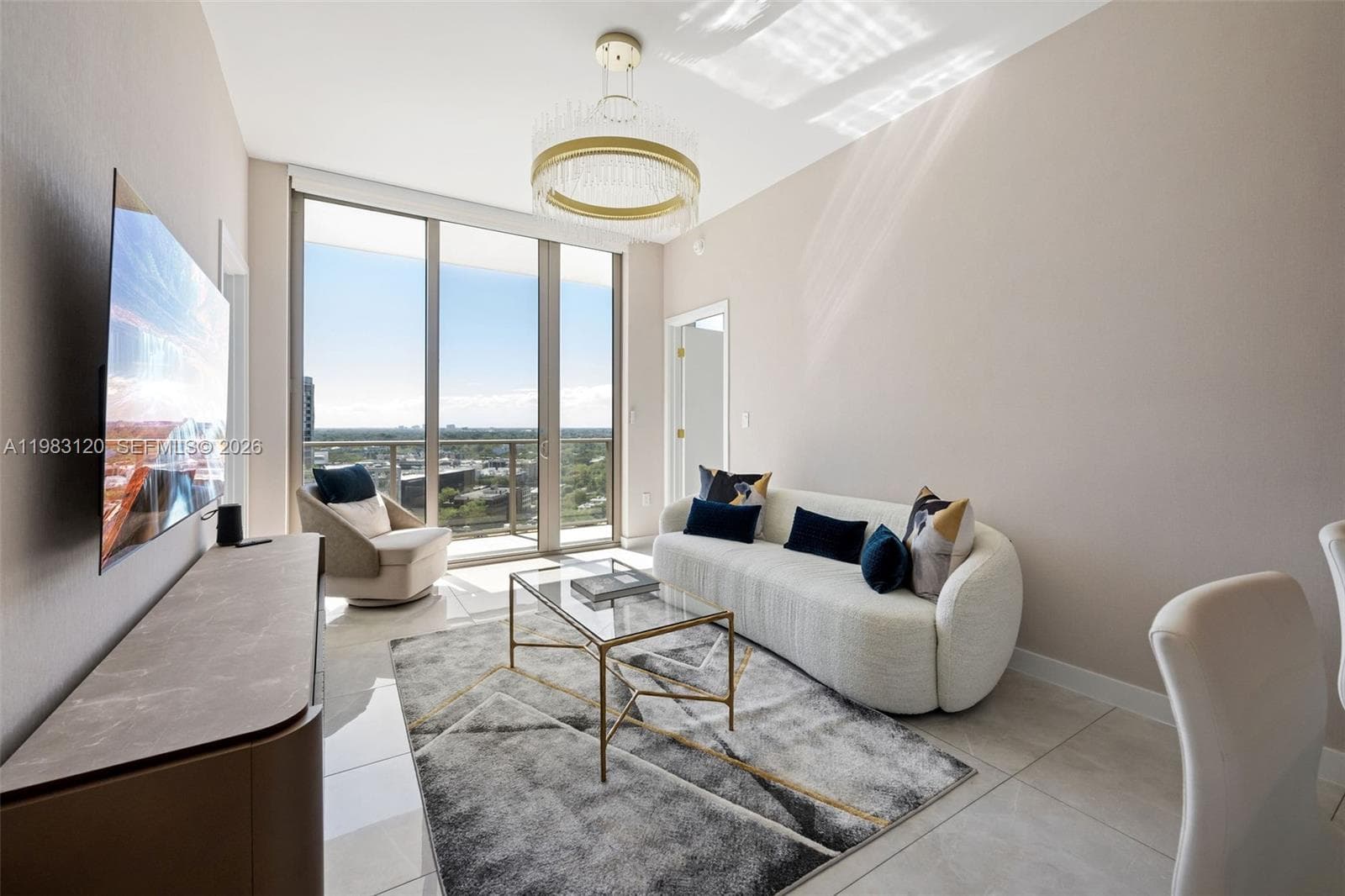 2678 Tigertail Ave # 1705, Miami FL 33133 — 17