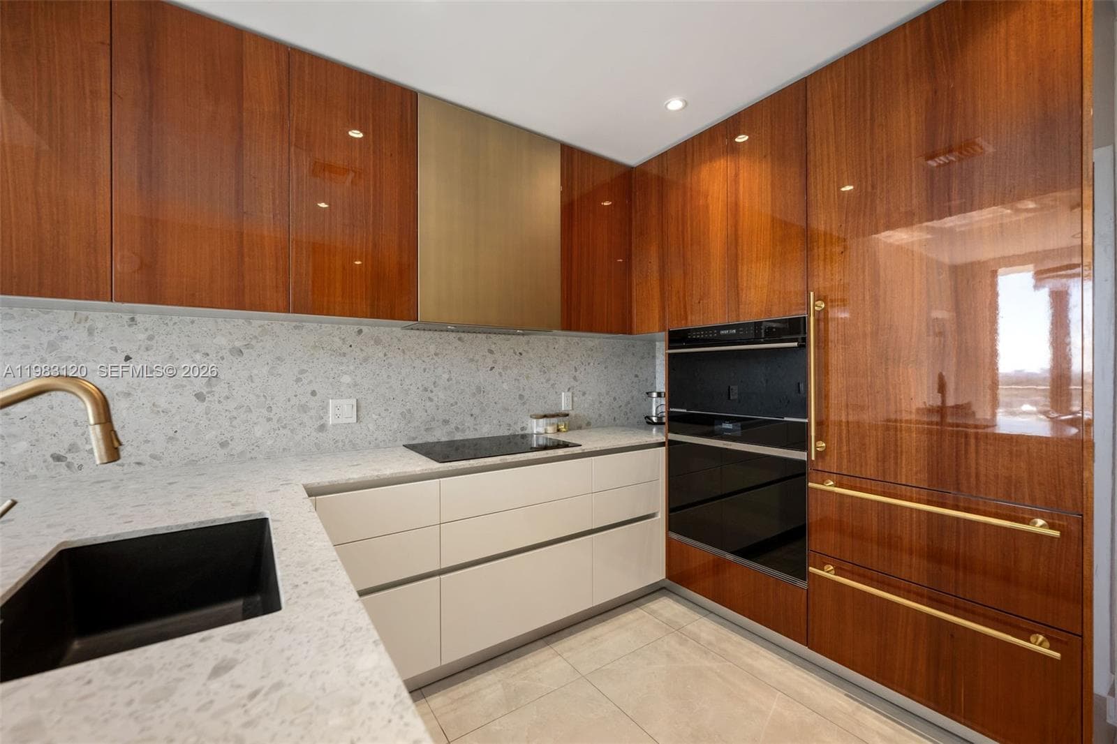 2678 Tigertail Ave # 1705, Miami FL 33133 — 11