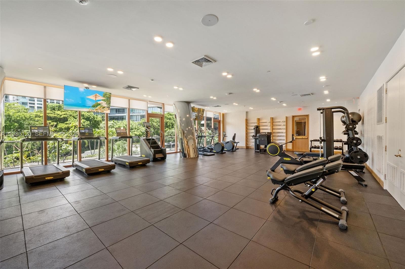 2678 Tigertail Ave # 1705, Miami FL 33133 — 70