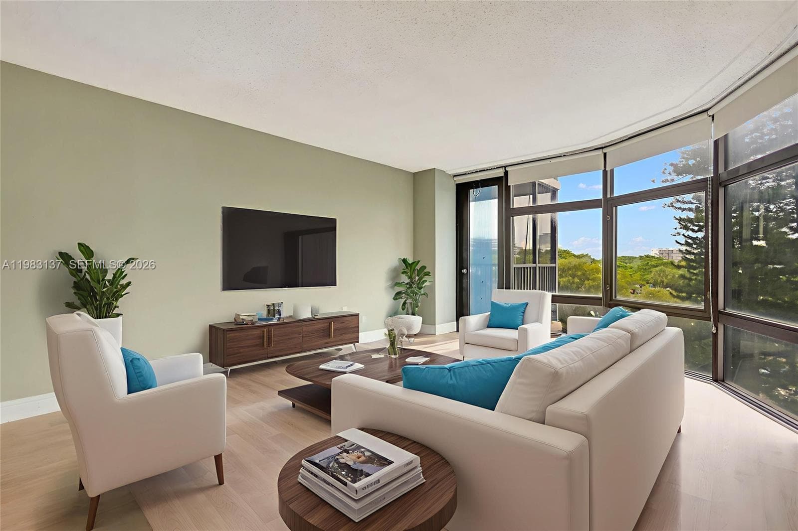 20100 W Country Club Dr # 403, Aventura FL 33180 — 10