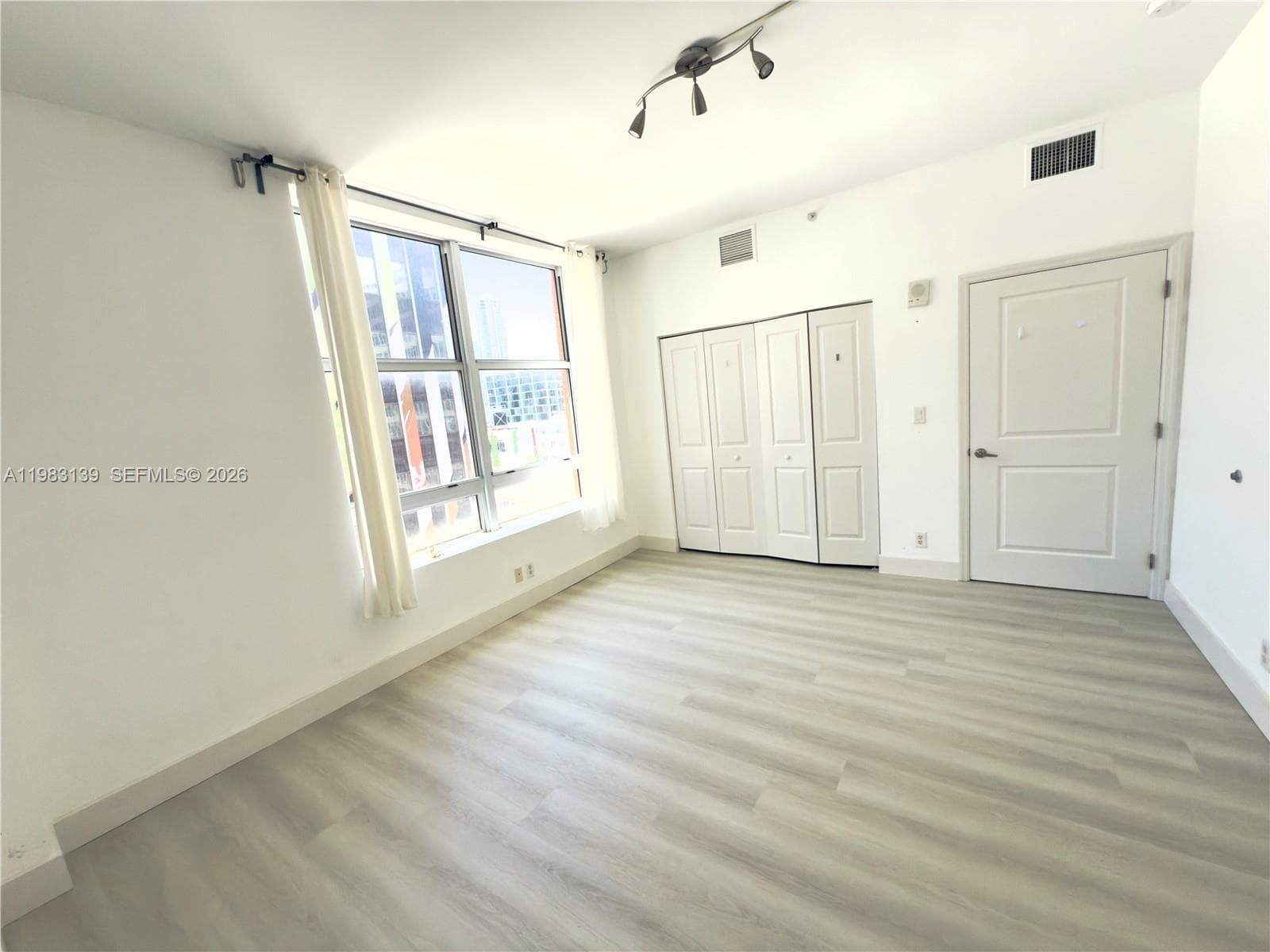 111 E Flagler St # 805, Miami FL 33131 — 13