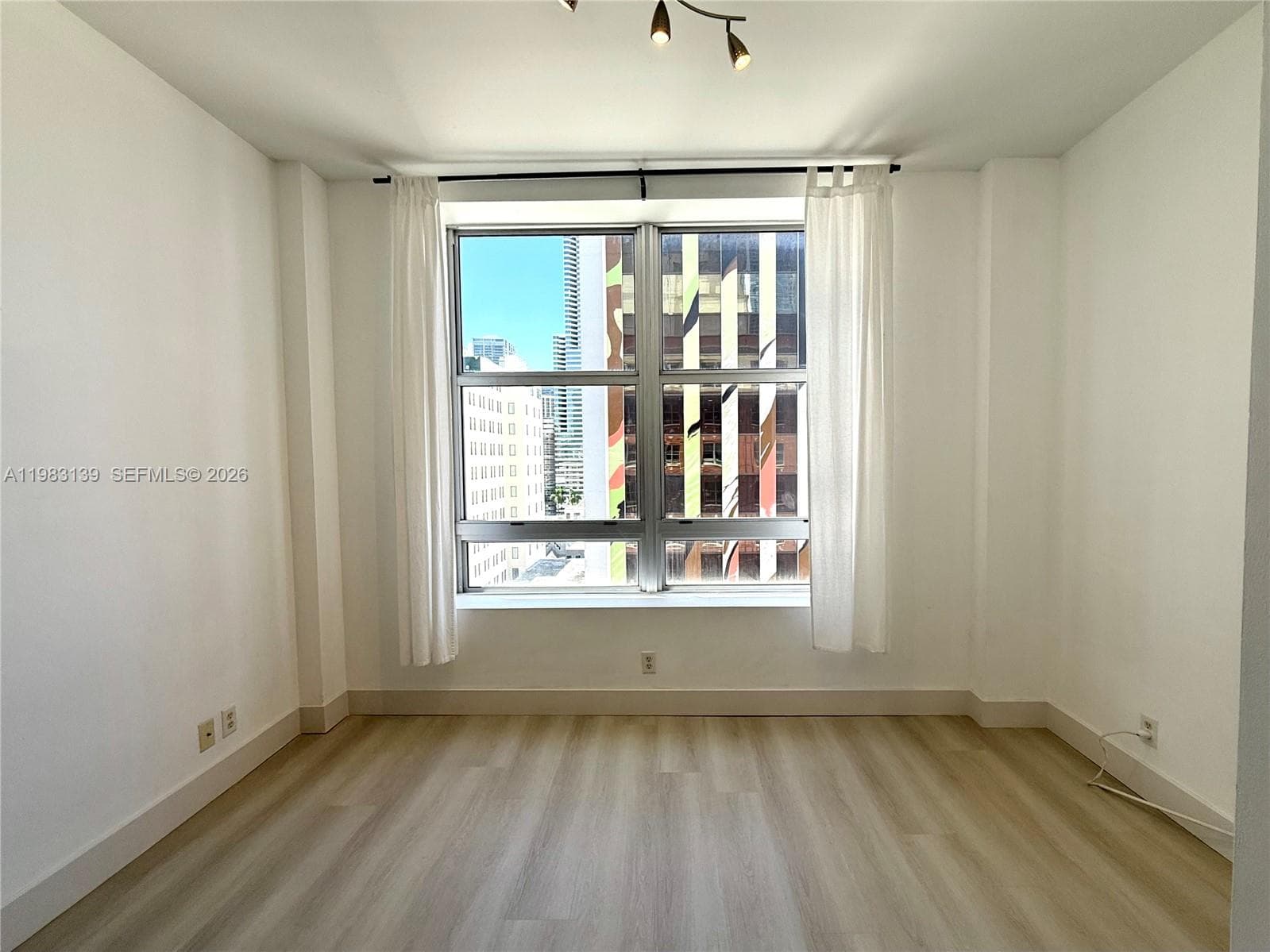 111 E Flagler St # 805, Miami FL 33131 — 9