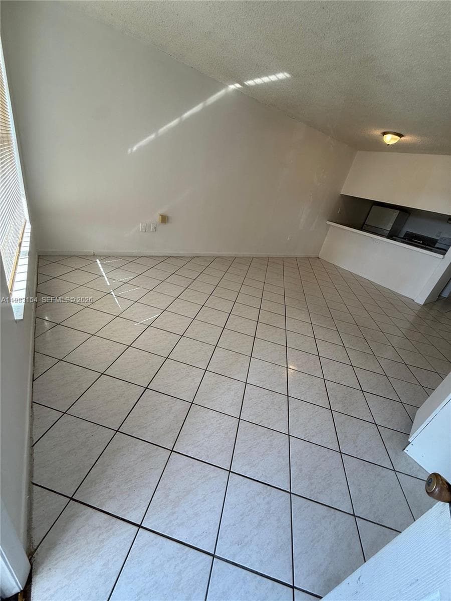 251 NW 177th St # 218, Miami Gardens FL 33169 — 2