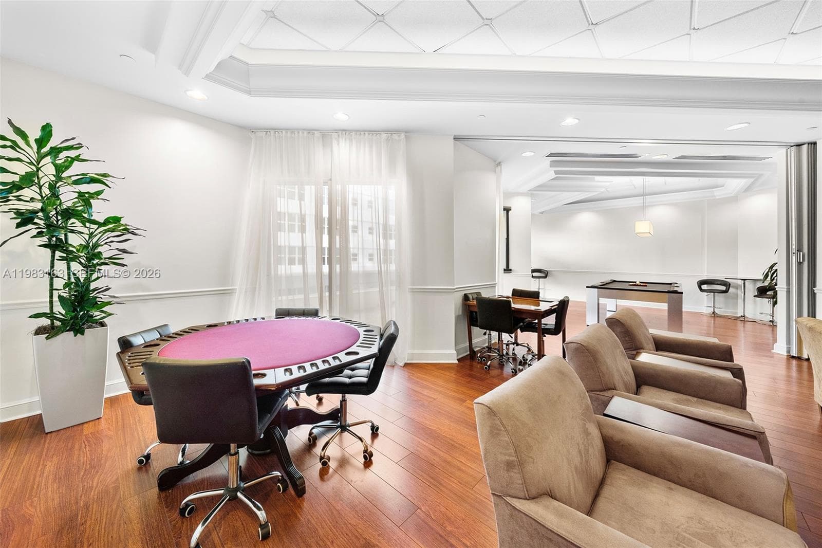 4775 Collins Ave # 1504, Miami Beach FL 33140 — 46