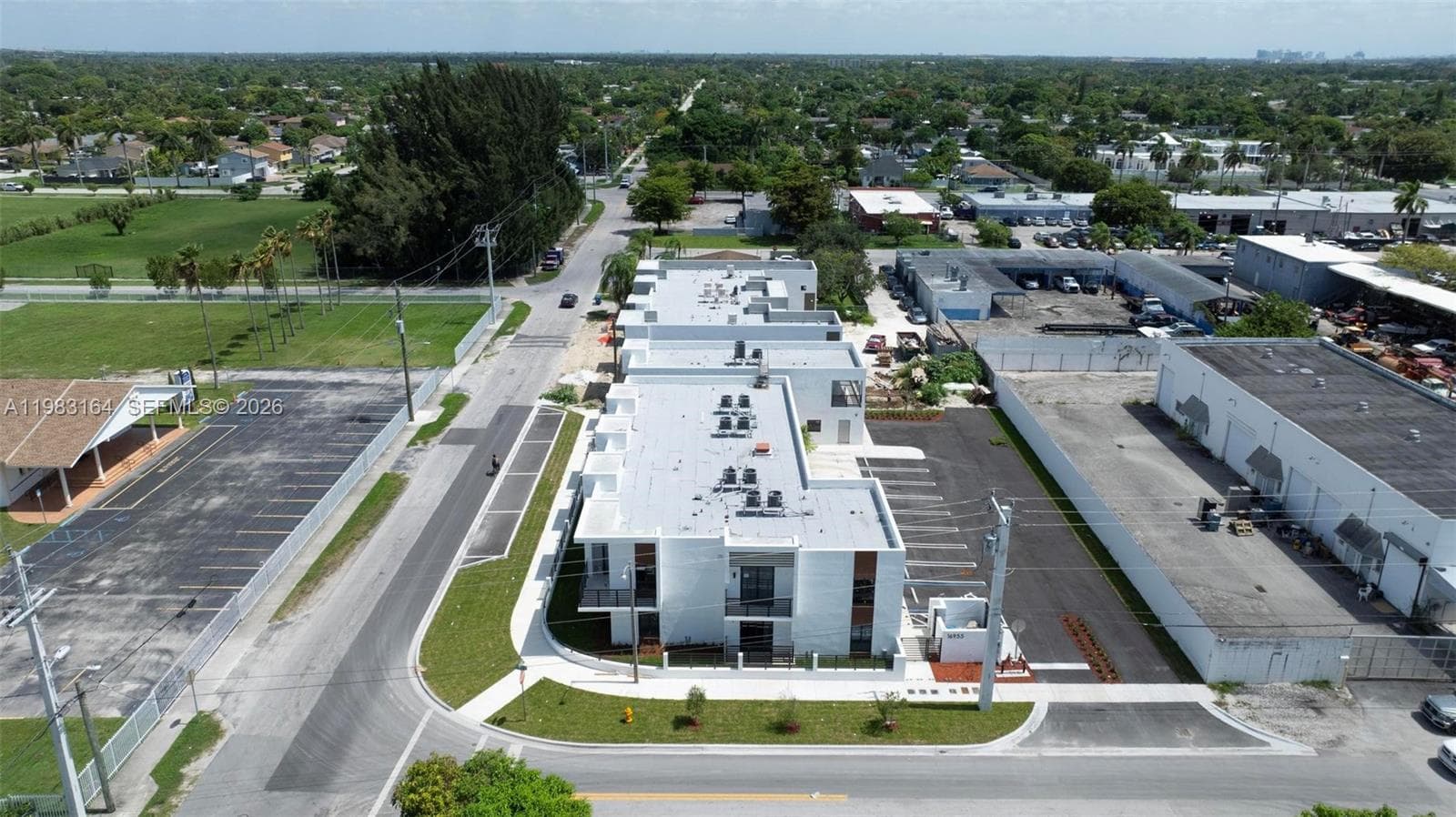 16955 SW 100th Ave, Miami FL 33157 — 42