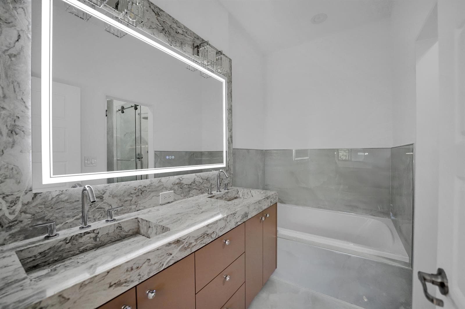 671 NE 191st Terrace, Miami FL 33179 — 24