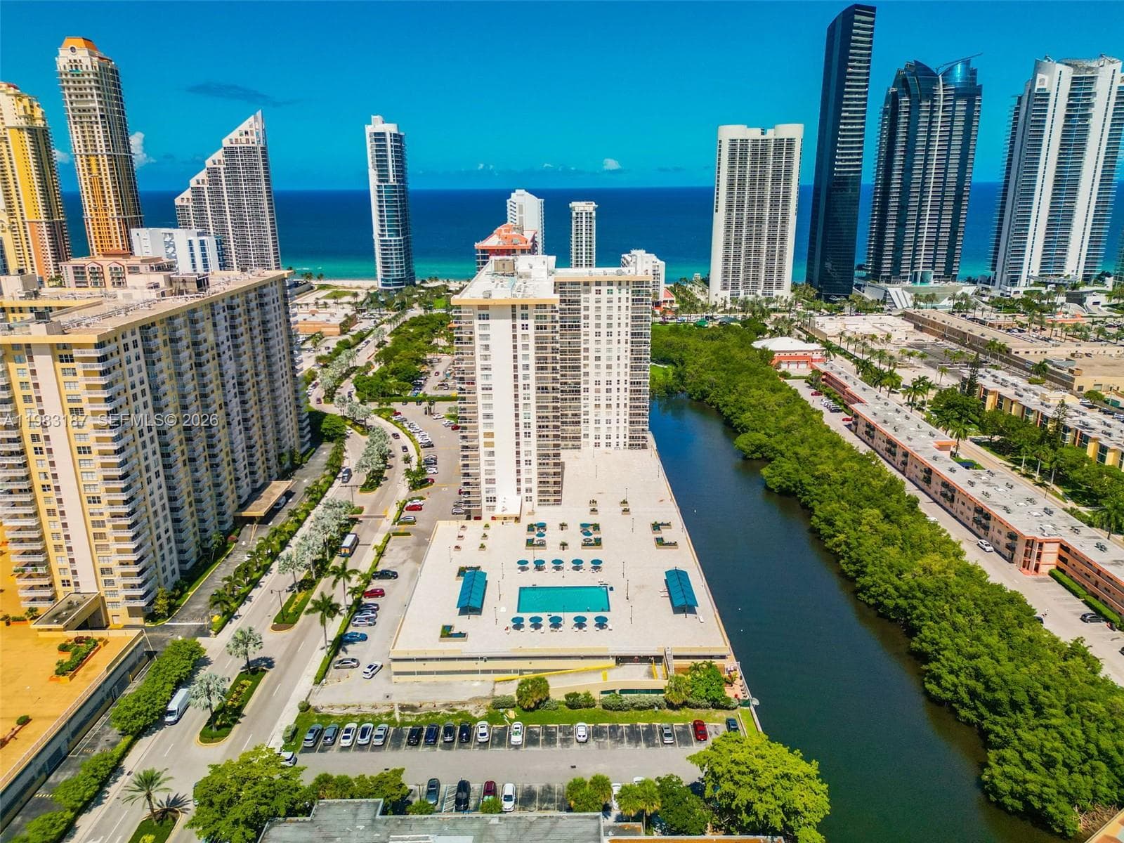 230 S 174th St # 2202, Sunny Isles Beach FL 33160 — 35