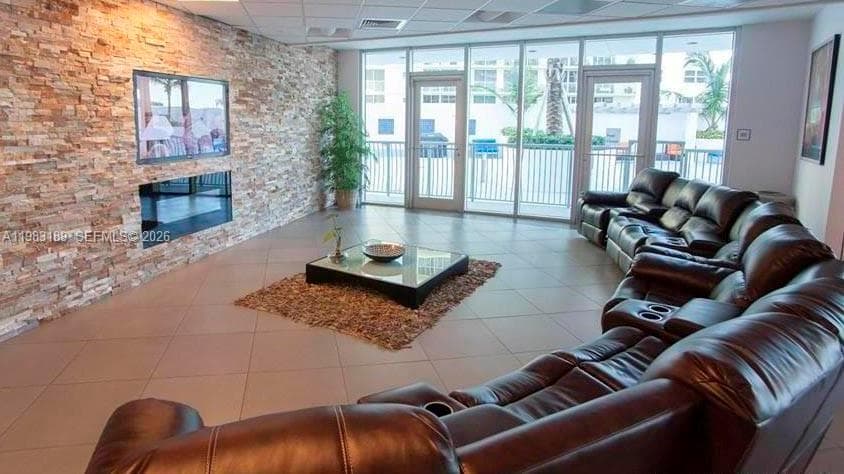 1750 N Bayshore Dr # 1104, Miami FL 33132 — 14