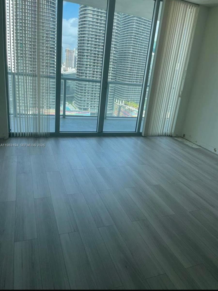 1111 SW 1st Ave, Miami FL 33130 — 4