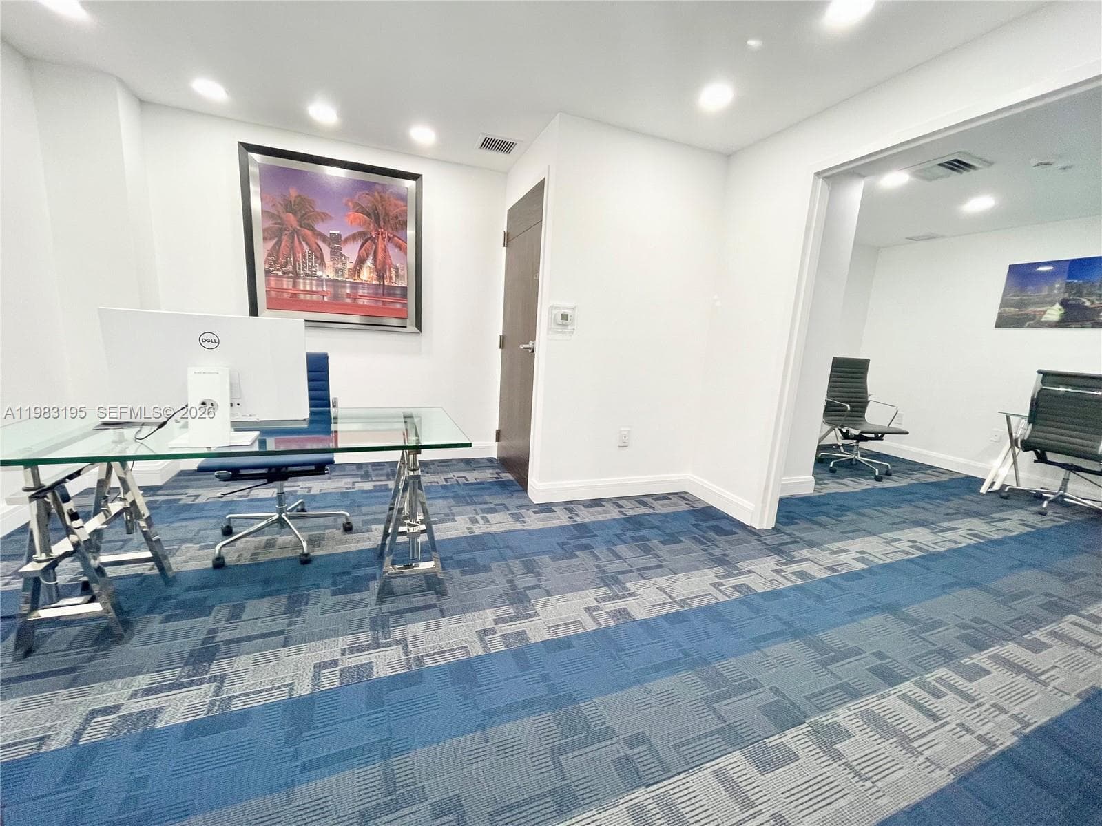 253 NE 2nd St # 2506, Miami FL 33132 — 32