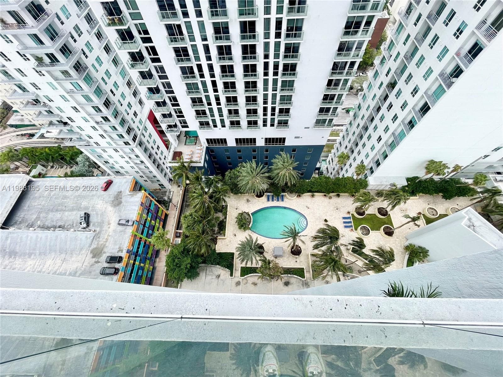253 NE 2nd St # 2506, Miami FL 33132 — 4
