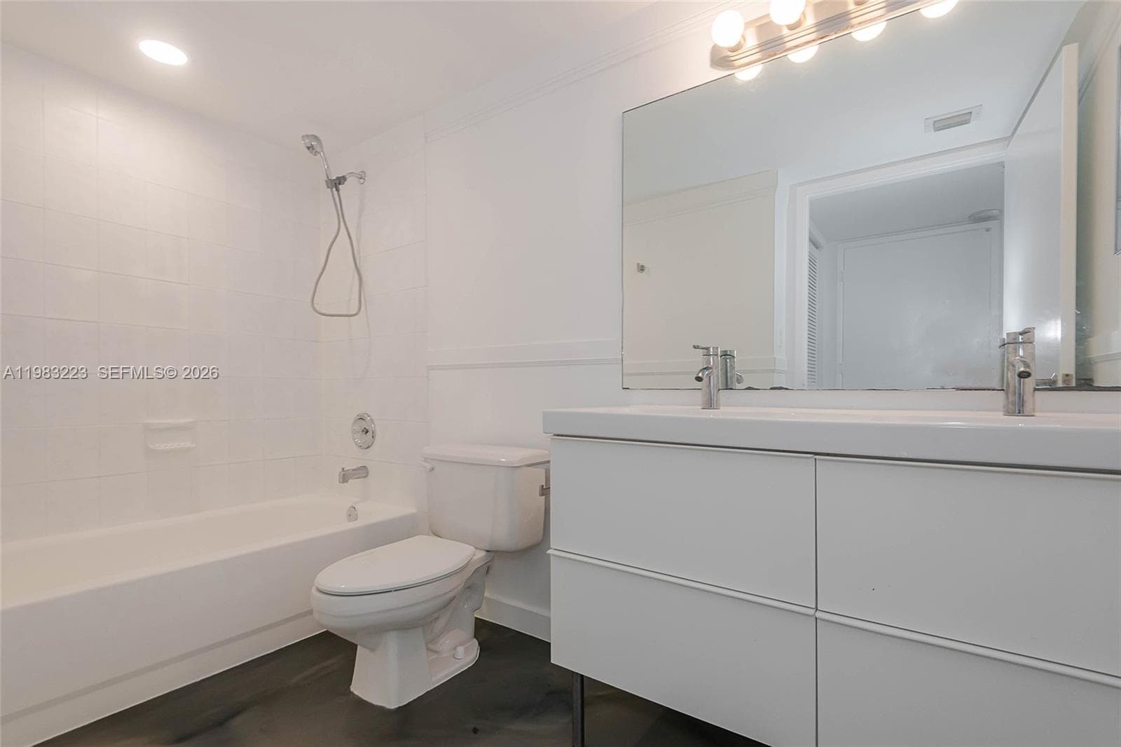 1688 West Ave # 07, Miami Beach FL 33139 — 23