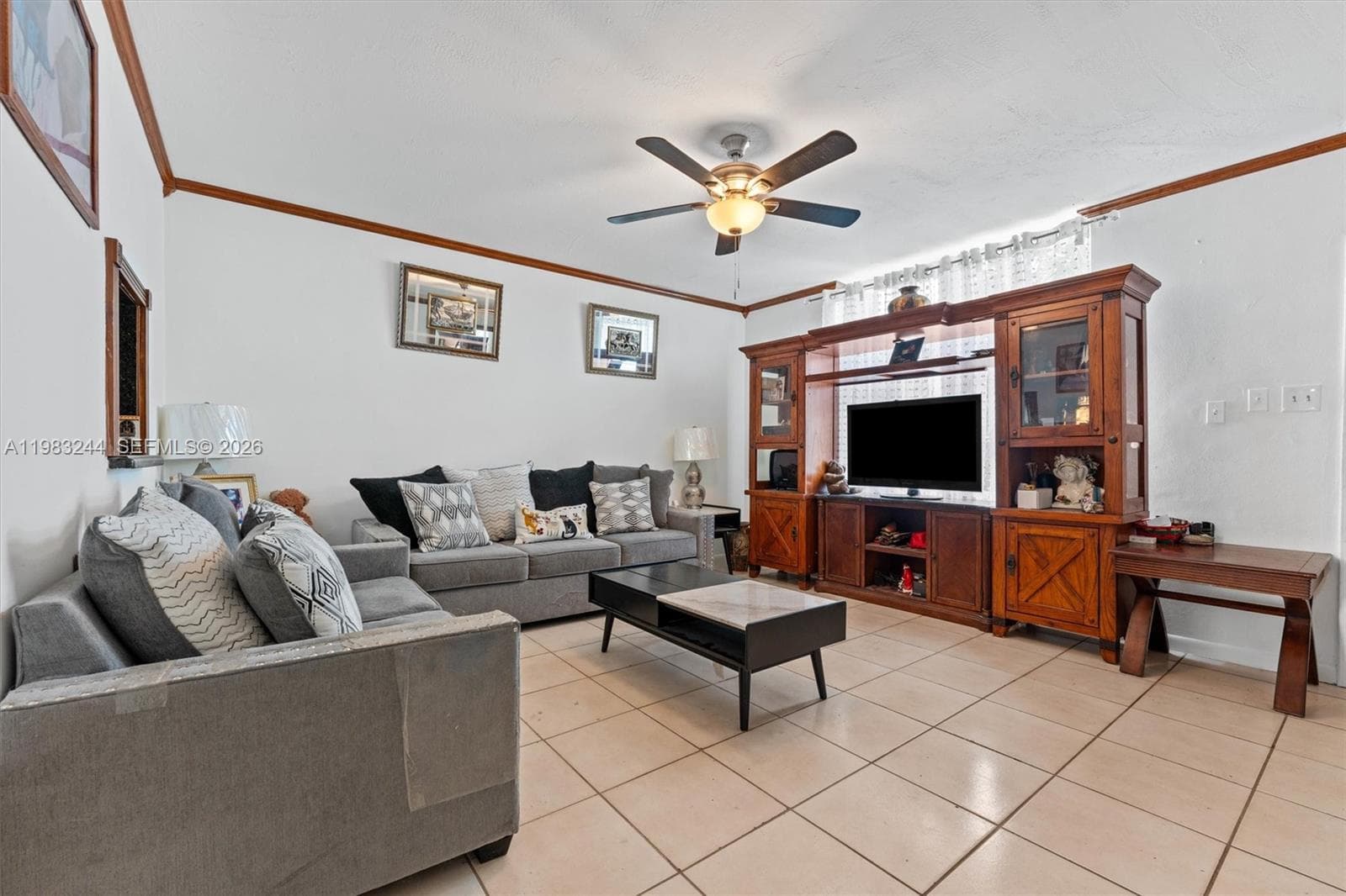 314 NE 142nd St # 16C, Miami FL 33161 — 3