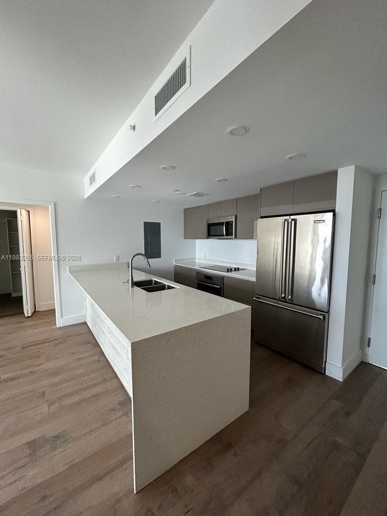 13800 Highland Dr # 402, North Miami Beach FL 33181 — 16
