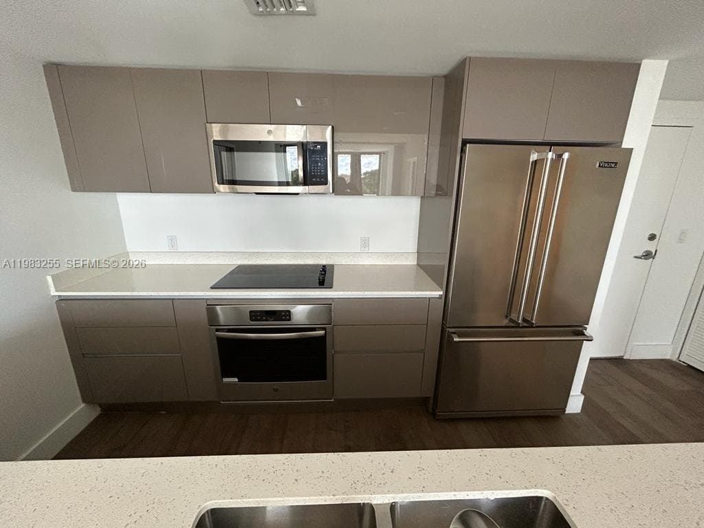 13800 Highland Dr # 402, North Miami Beach FL 33181 — 12