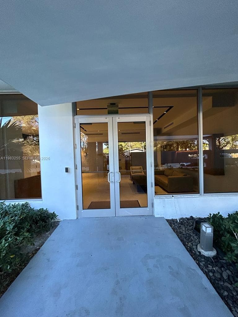 13800 Highland Dr # 402, North Miami Beach FL 33181 — 3
