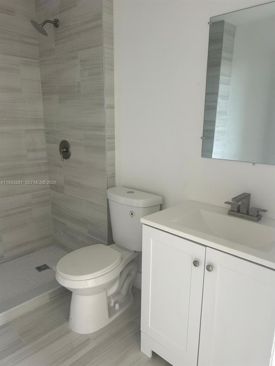 2908 NW 14 ct # 1, Miami FL 33142 — 7