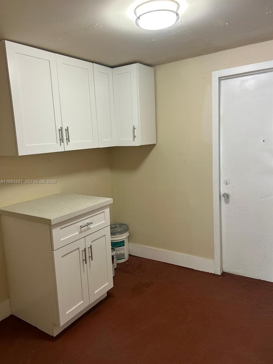 2908 NW 14 ct # 1, Miami FL 33142 — 11