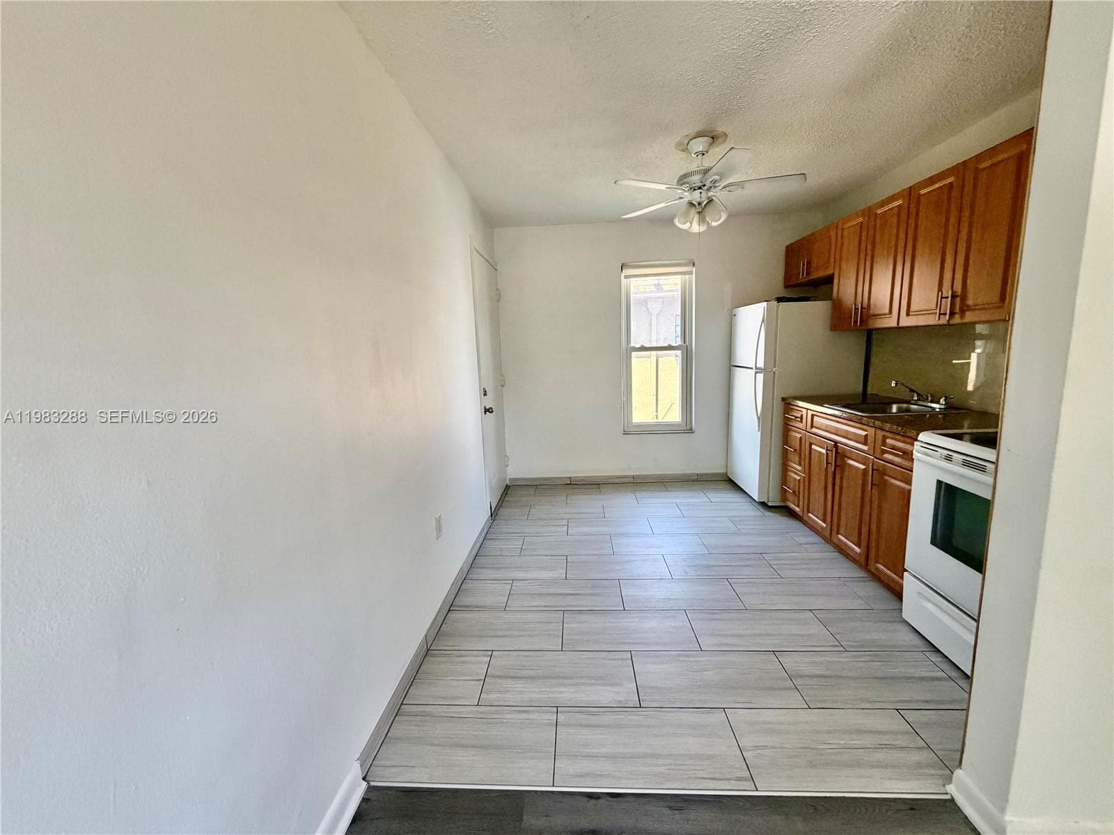 1305 NW 4th St # 3, Miami FL 33125 — 11