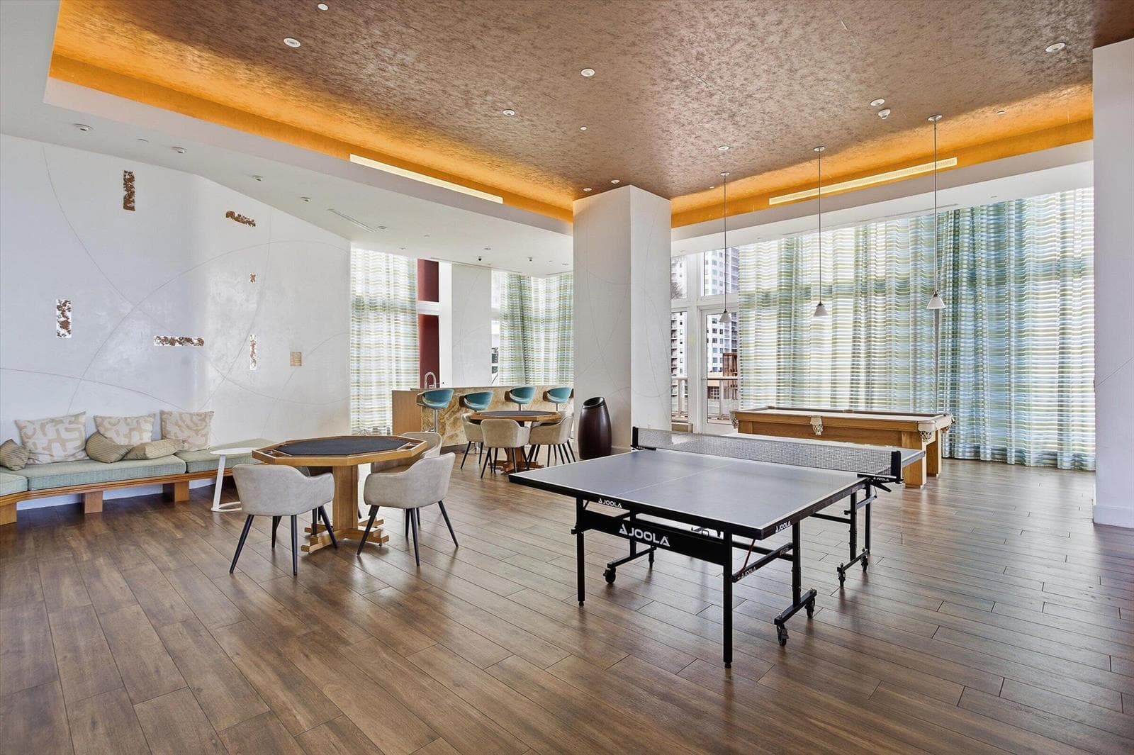 50 Biscayne Boulevard # 4603, Miami FL 33132 — 31