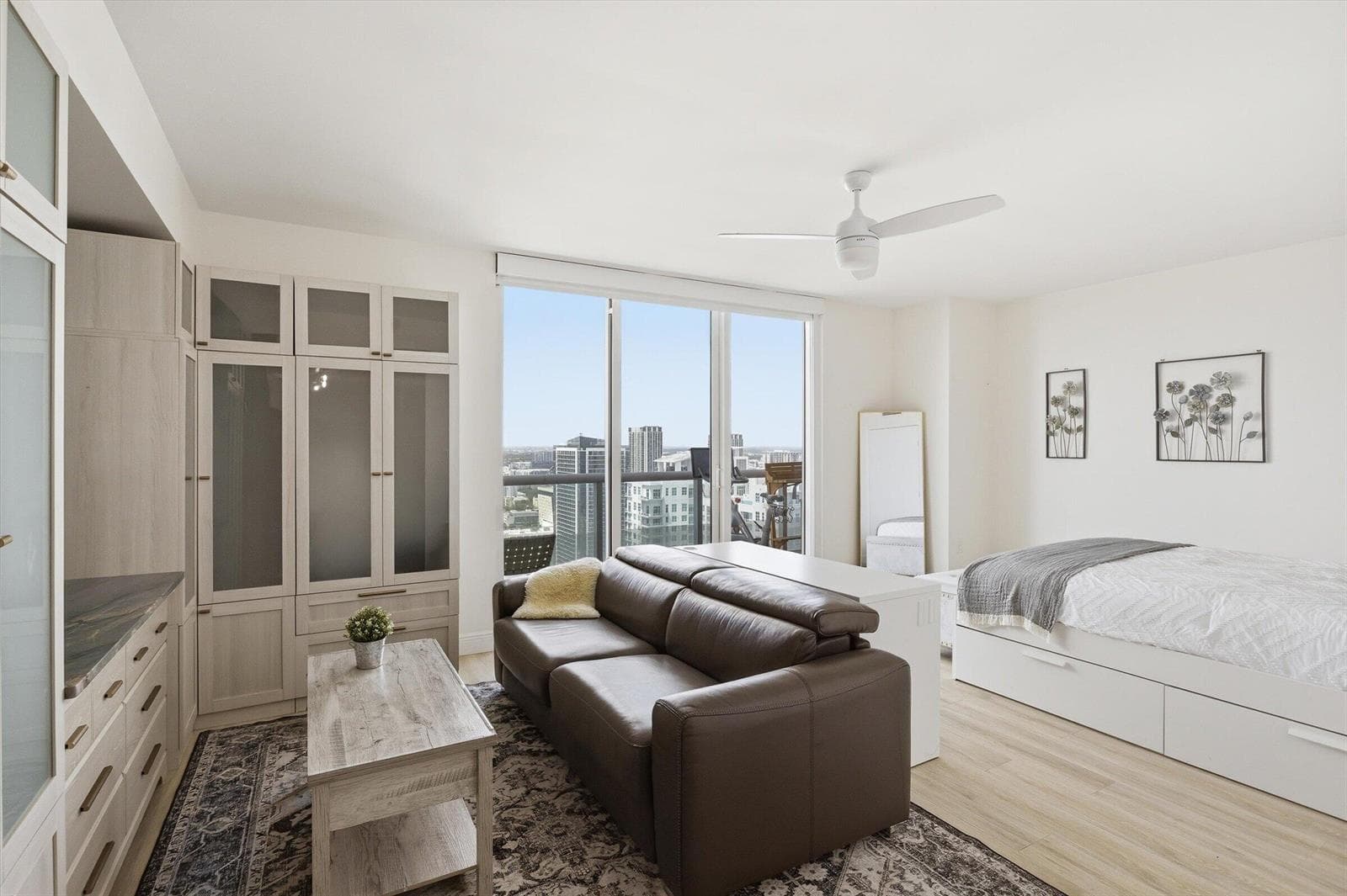 50 Biscayne Boulevard # 4603, Miami FL 33132 — 4