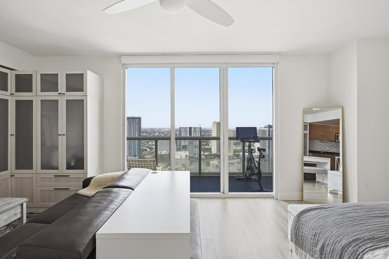50 Biscayne Boulevard # 4603, Miami FL 33132 — 8