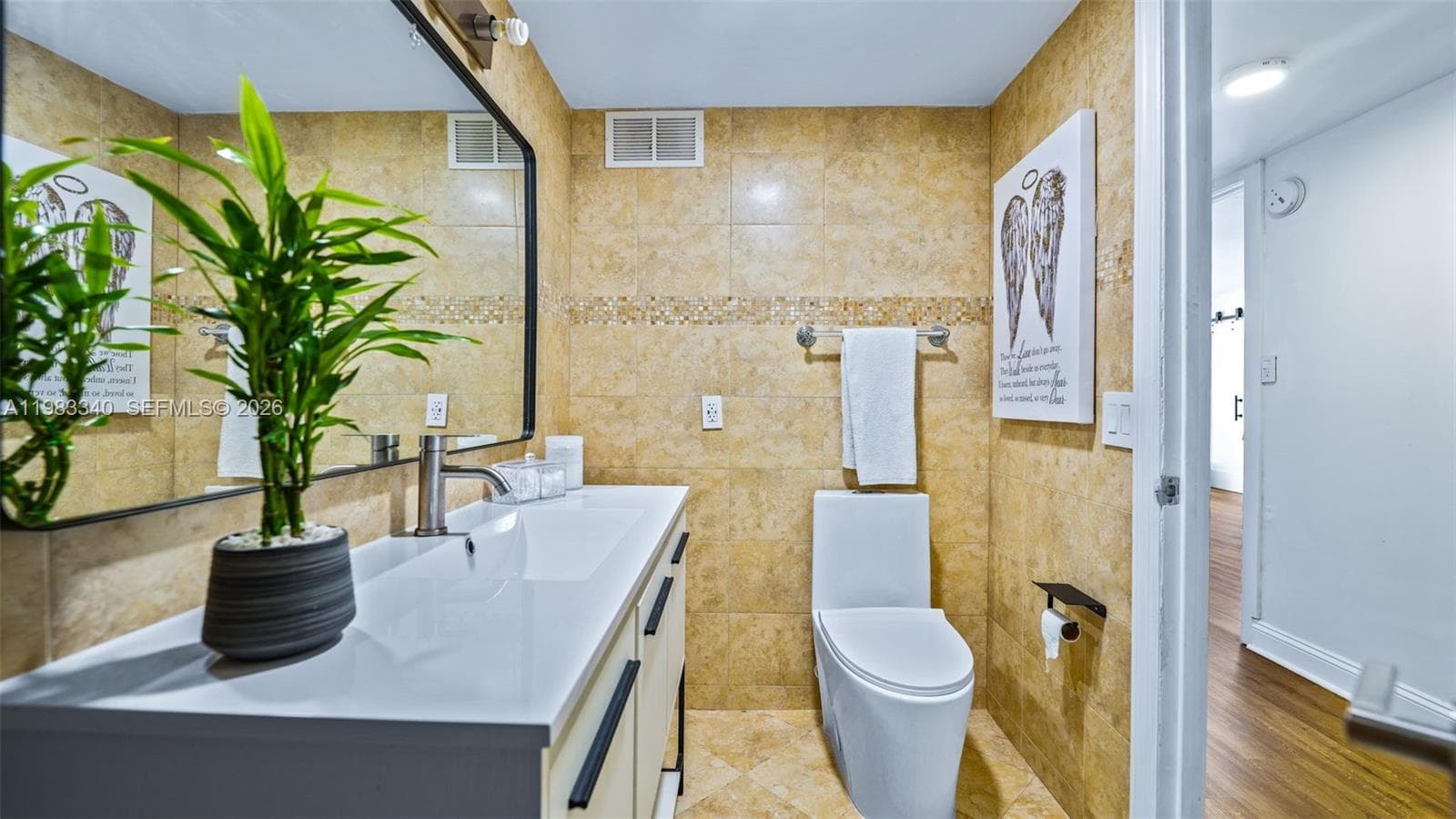 2750 NE 183rd St # 1610, Aventura FL 33160 — 15