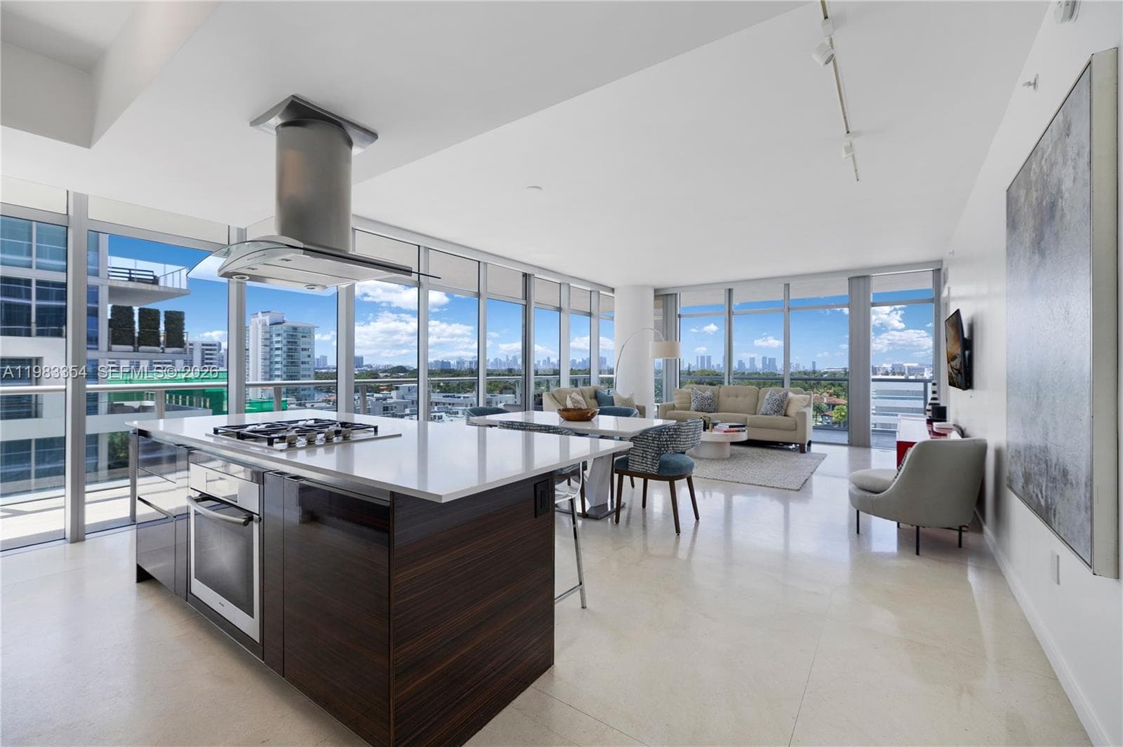 3737 Collins Ave # 803, Miami Beach FL 33140 — 2