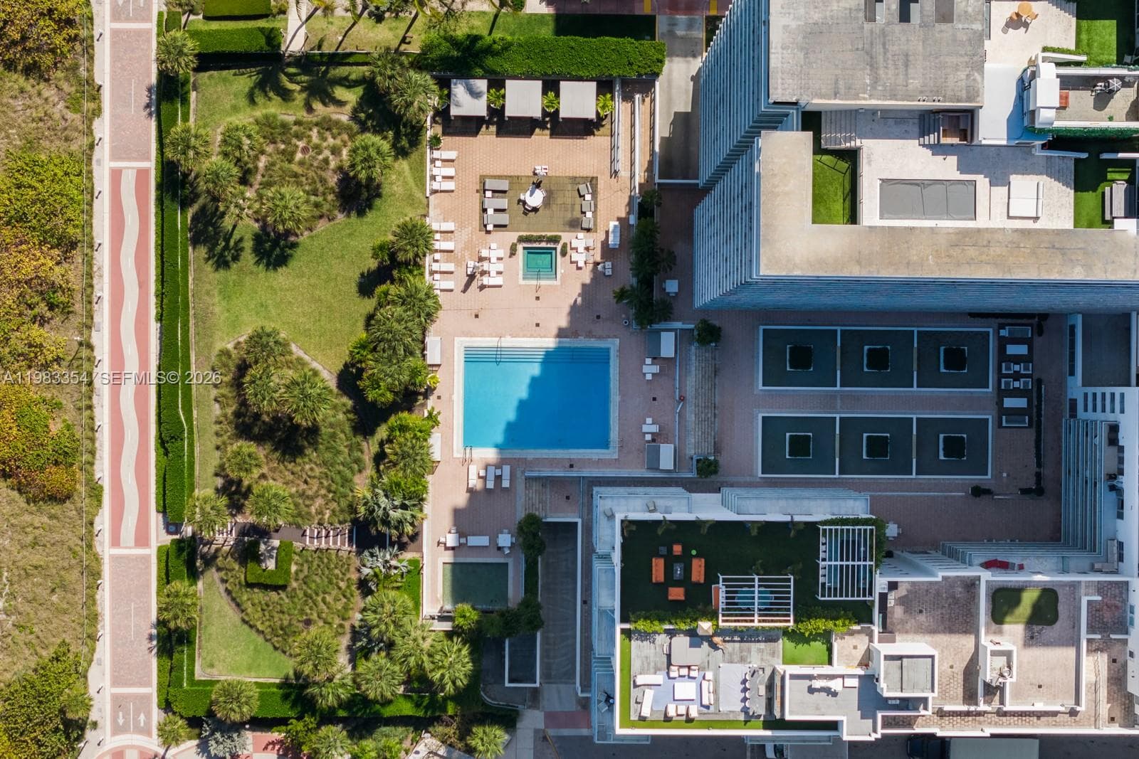 3737 Collins Ave # 803, Miami Beach FL 33140 — 28
